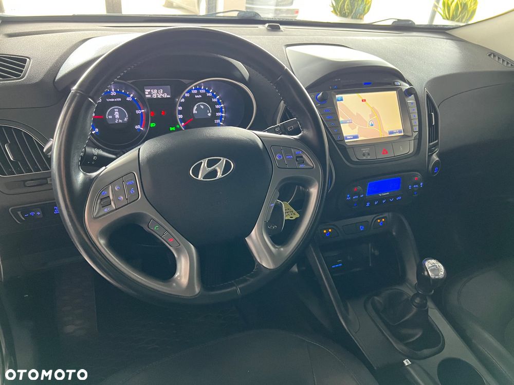 Hyundai ix35 - 13