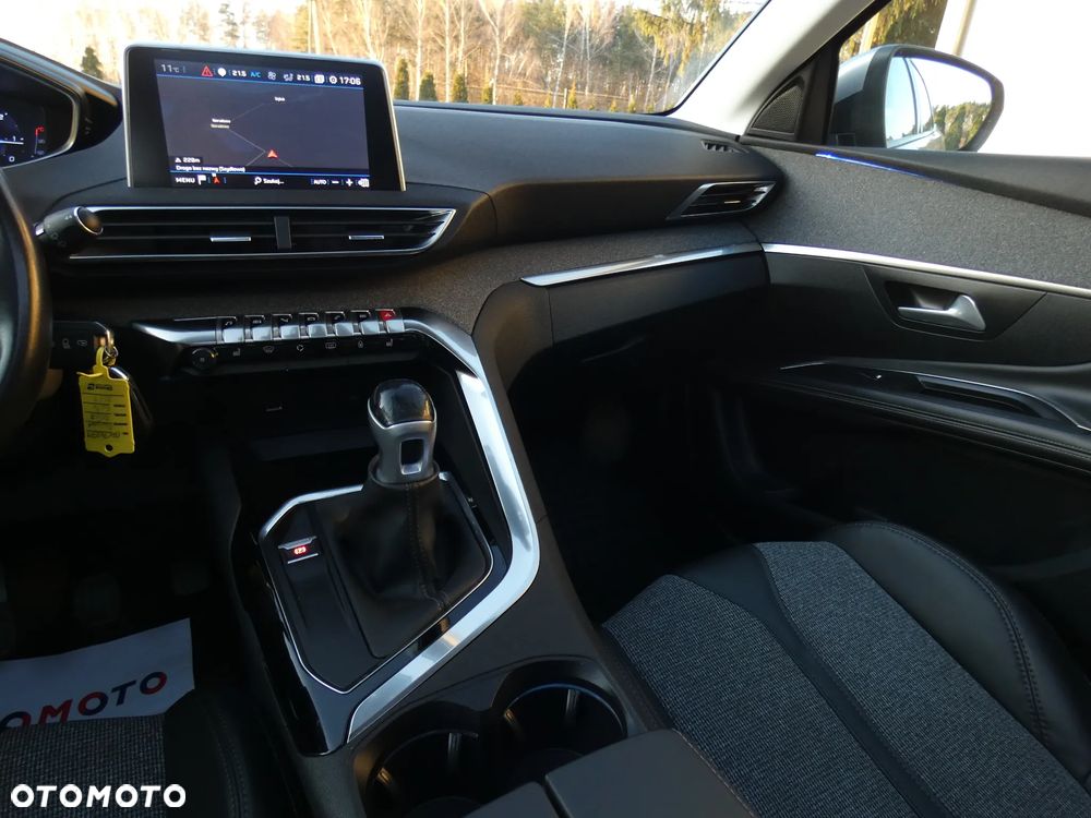 Peugeot 3008 1.5 BlueHDi Allure S&S - 7