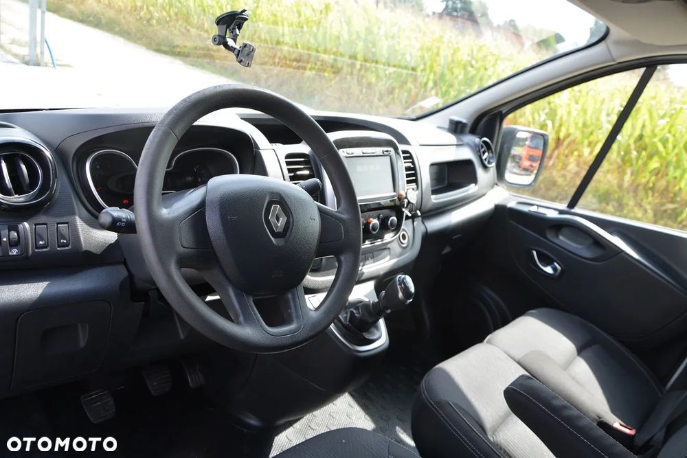 Renault TRAFIC - 4