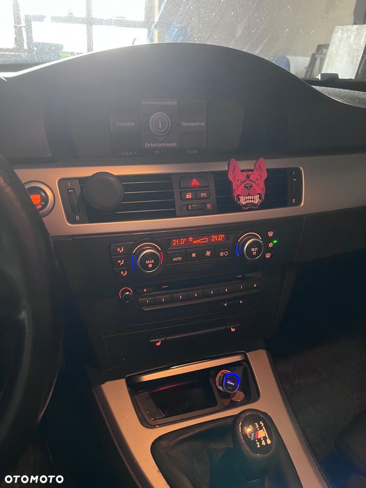 BMW Seria 3 320d - 15