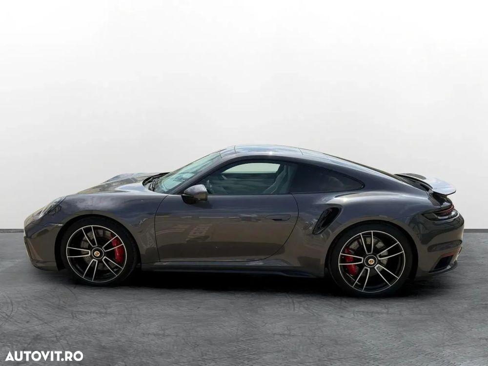 Porsche 911 Turbo - 5