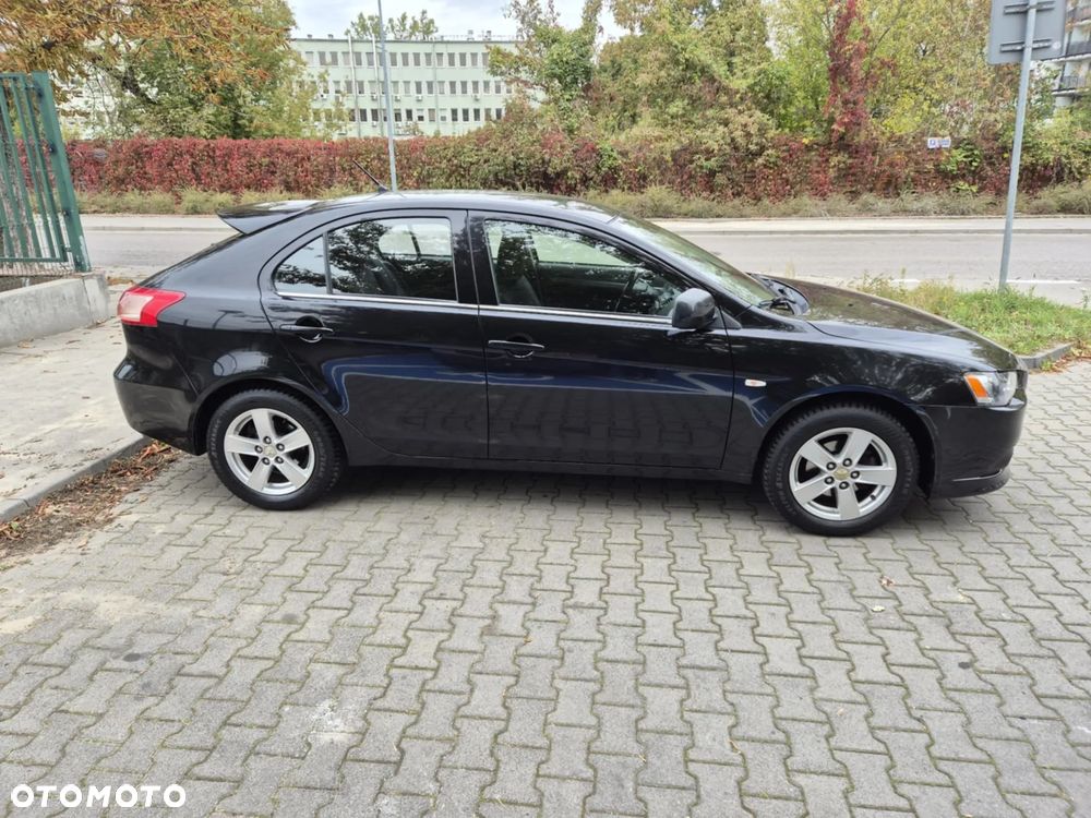 Mitsubishi Lancer - 3