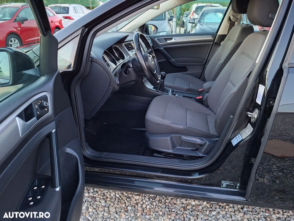 Volkswagen Golf - 7