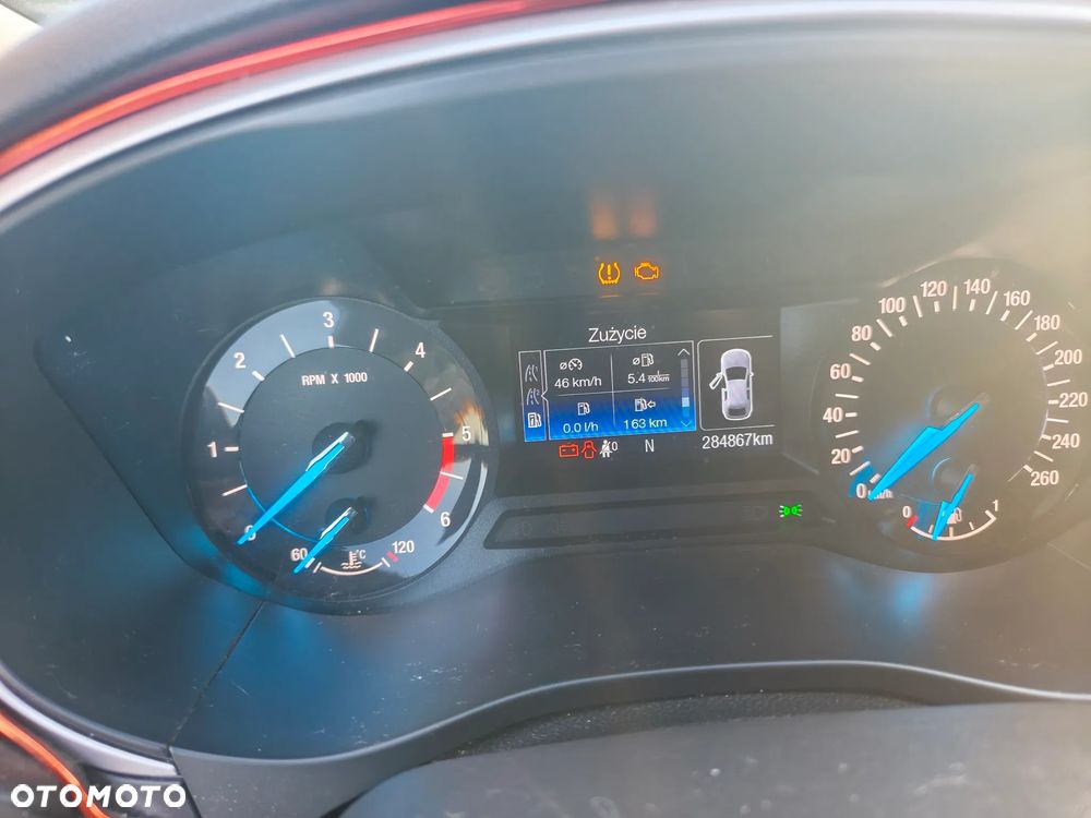 Ford Mondeo - 8