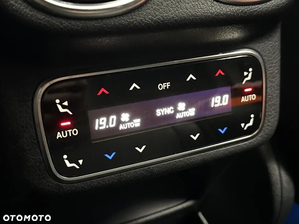 Mercedes-Benz GLC AMG 63 4Matic+ AMG Speedshift MCT 9G - 21