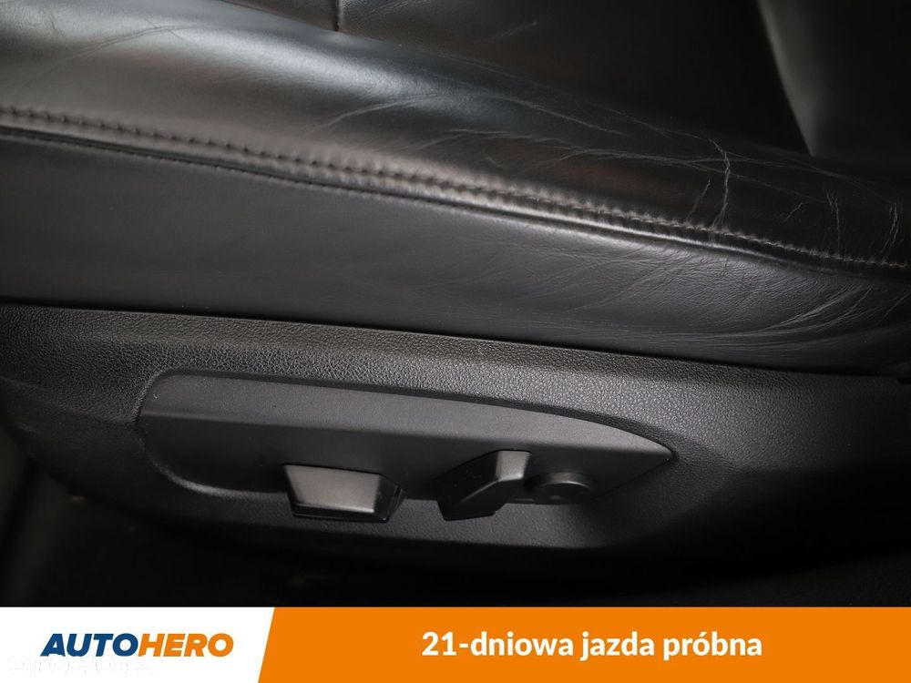 BMW Seria 5 - 34