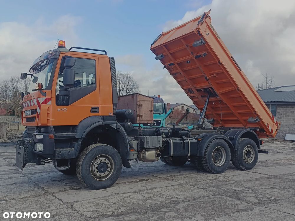 Iveco TRAKKER 410 6x4 / 6x6 Wywrotka / Piaskarka - 15