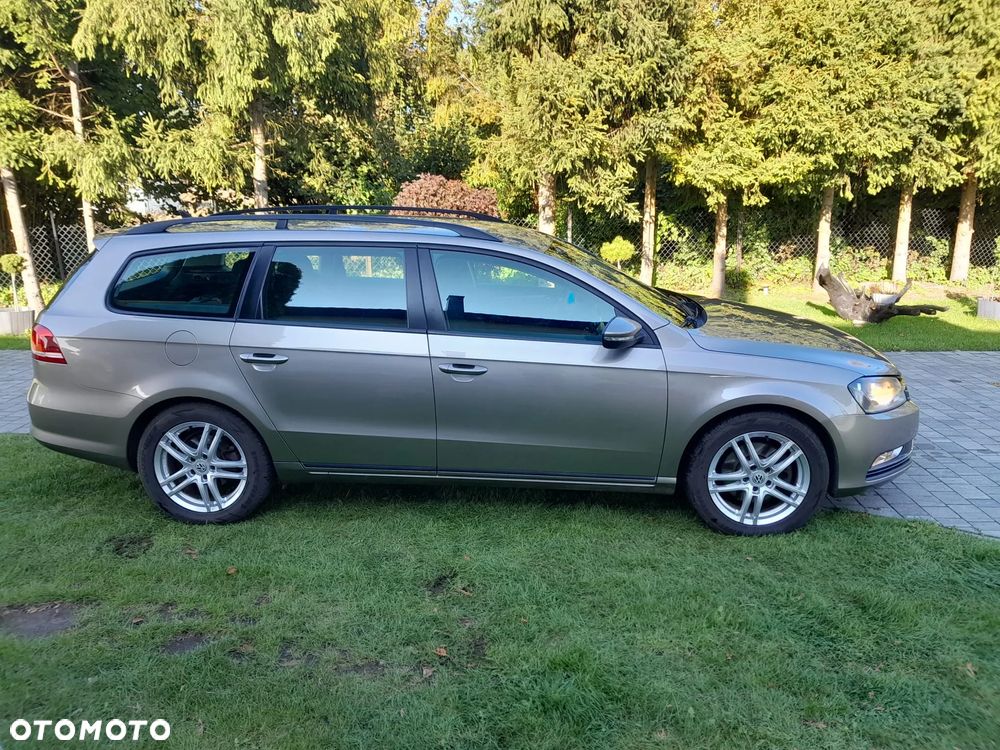 Volkswagen Passat - 6