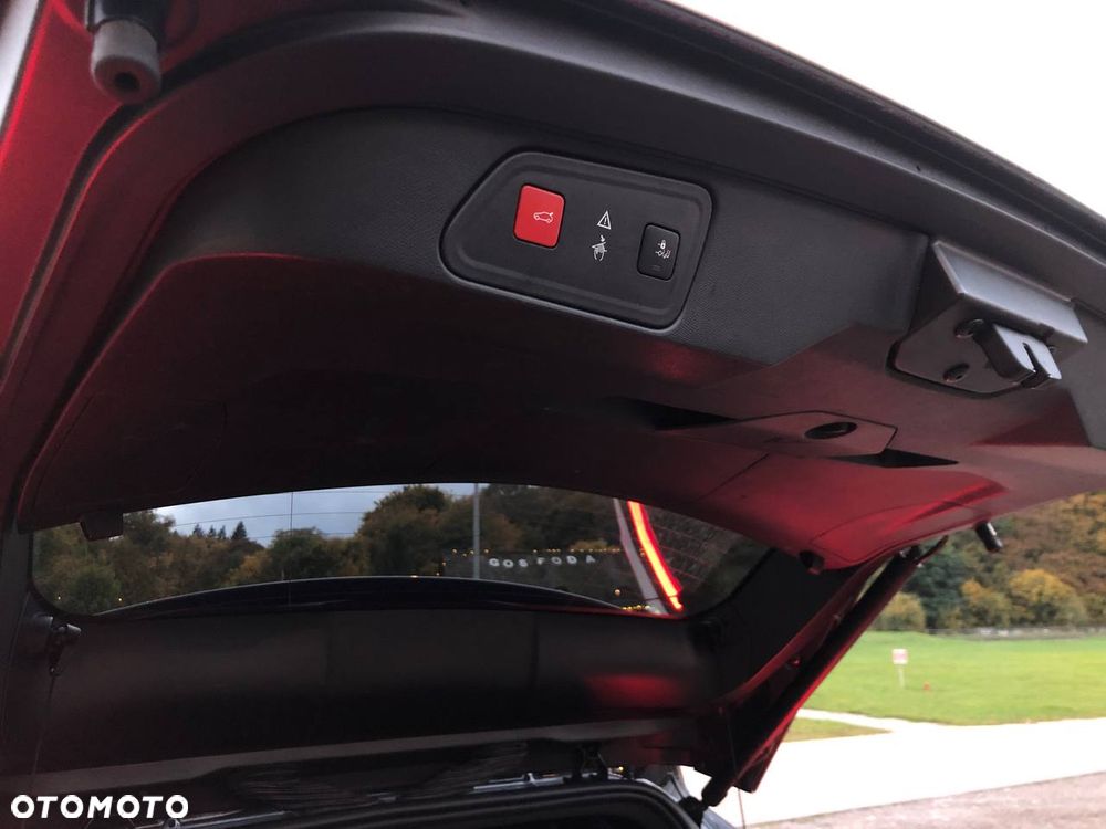 Peugeot 3008 1.5 BlueHDi GT S&S EAT8 - 30