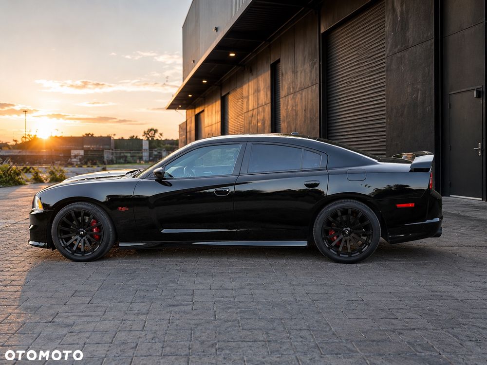 Dodge Charger - 5