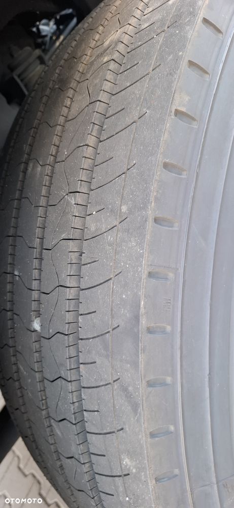 DAF XG+ - 10