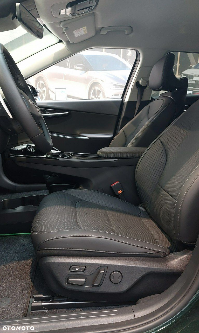 Kia EV6 77.4kWh Plus - 16