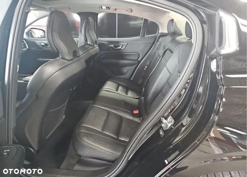 Volvo S60 T5 AWD Inscription - 11