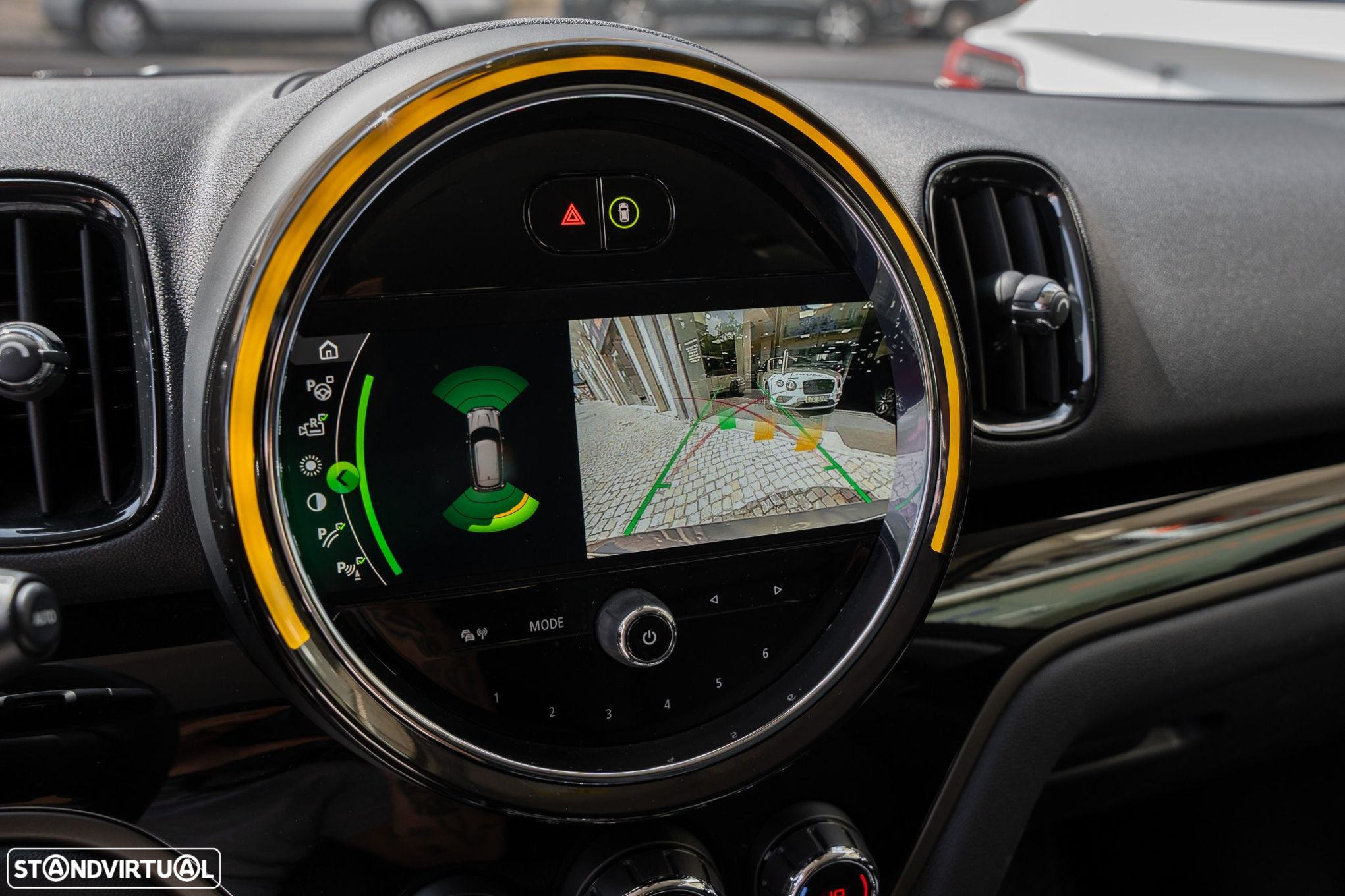 MINI Countryman Cooper SE ALL4 Auto - 23