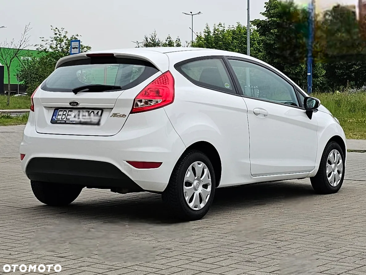 Ford Fiesta 1.25 Trend Edition - 4