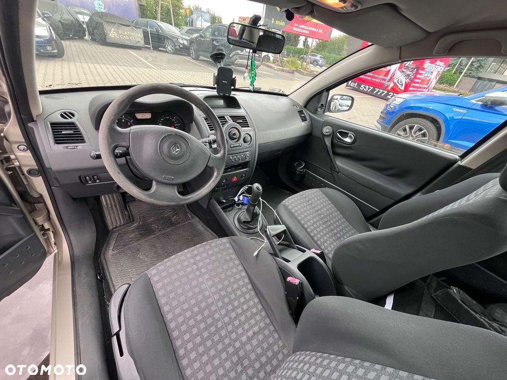 Renault Megane 1.4 16V Authentique - 15