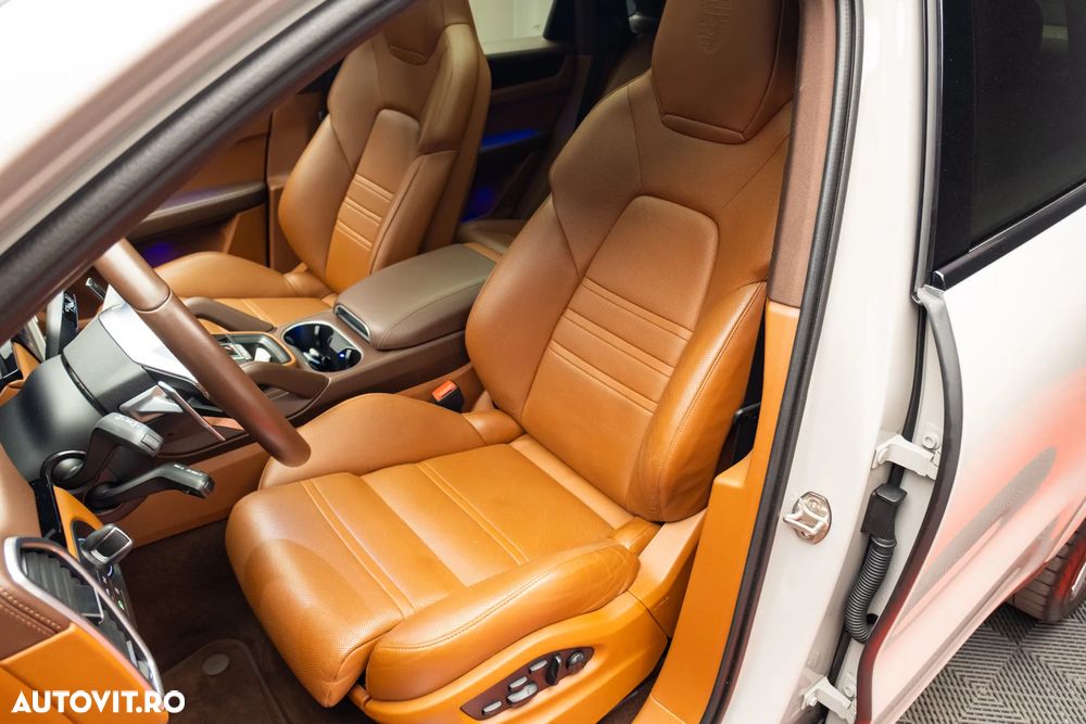 Porsche Cayenne Coupe S Tiptronic S - 27