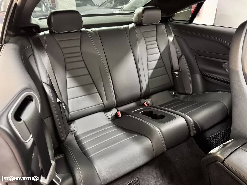 Mercedes-Benz E 220 d AMG Line - 50