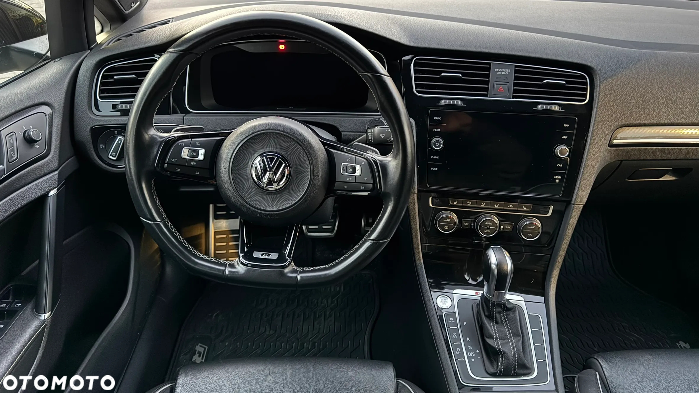 Volkswagen Golf VII 2.0 TSI 4Mot R DSG - 27