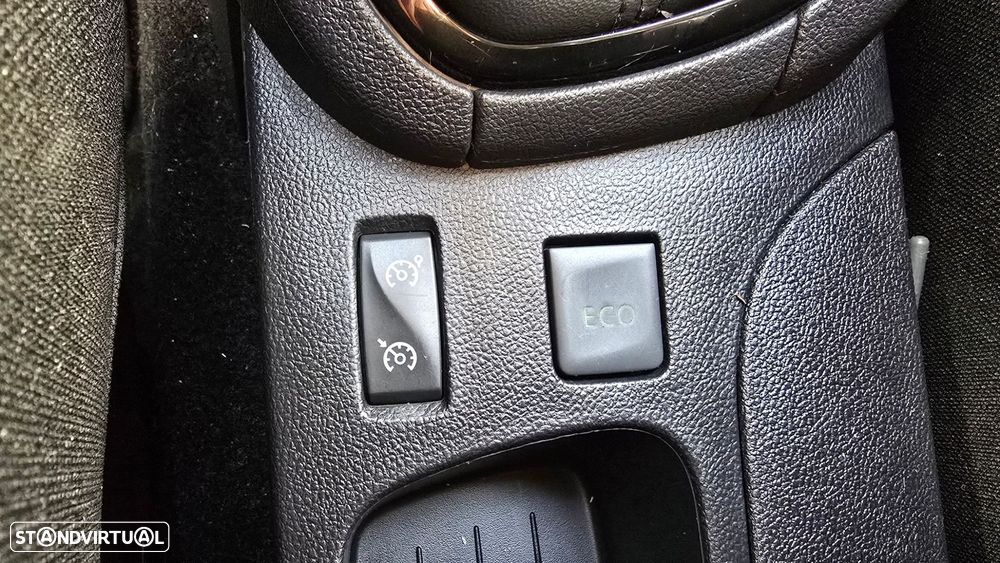 Renault Clio Sport Tourer 0.9 TCe Limited - 37