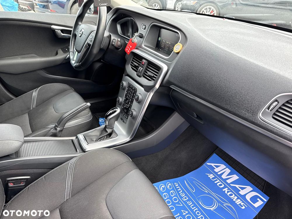 Volvo V40 D2 Geartronic - 16