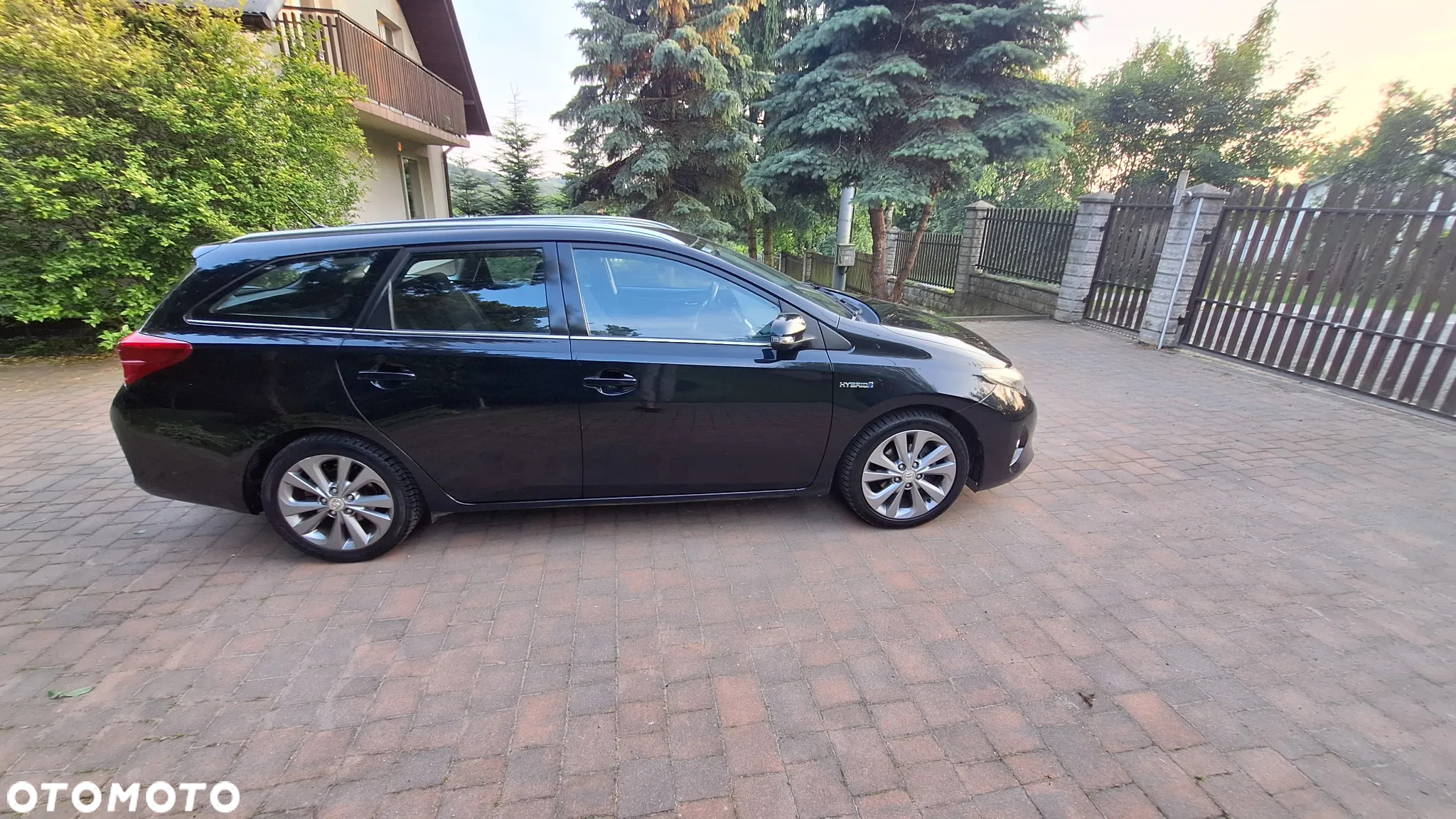 Toyota Auris 1.8 VVT-i Hybrid Automatik Edition - 5