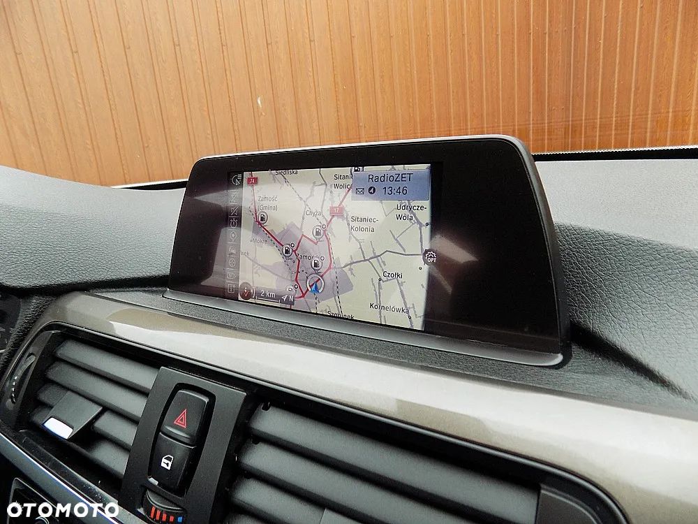 BMW Seria 3 316d Sport Line - 19