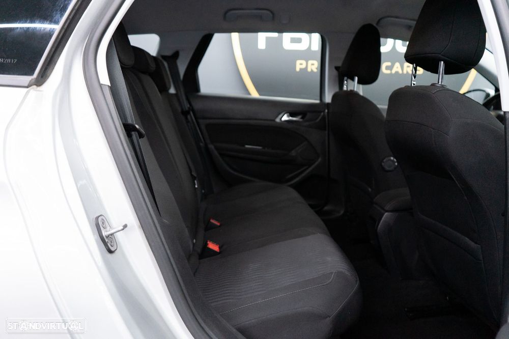 Peugeot 308 SW 1.6 BlueHDi Allure - 43