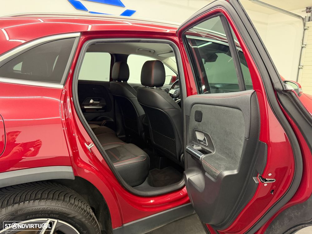 Mercedes-Benz GLA 250 e 8G-DCT AMG Line - 19