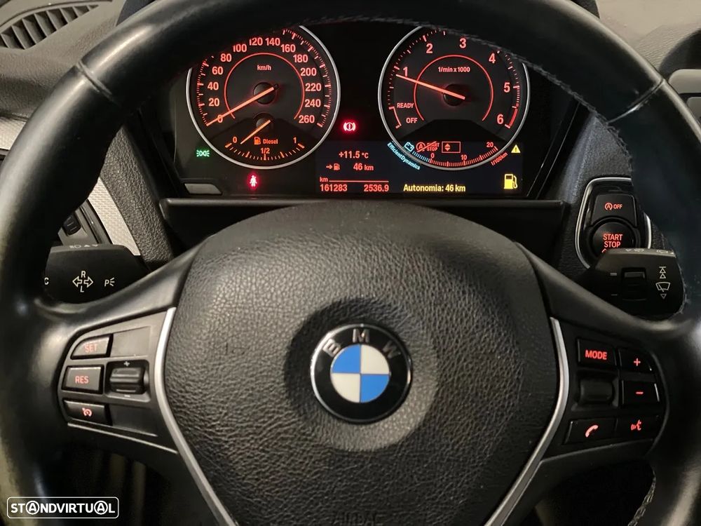BMW 118 d Pack M - 13