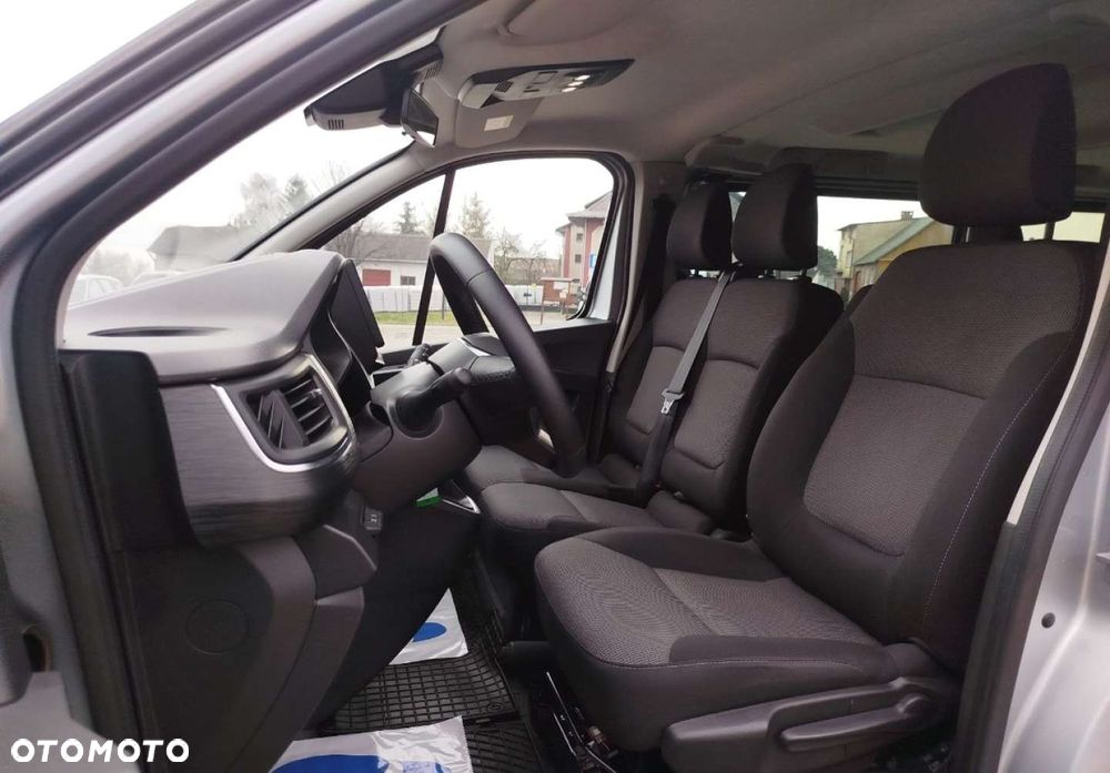Renault Trafic - 11