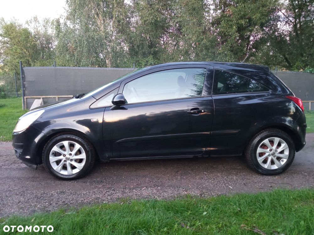 Opel Corsa 1.2 16V - 4