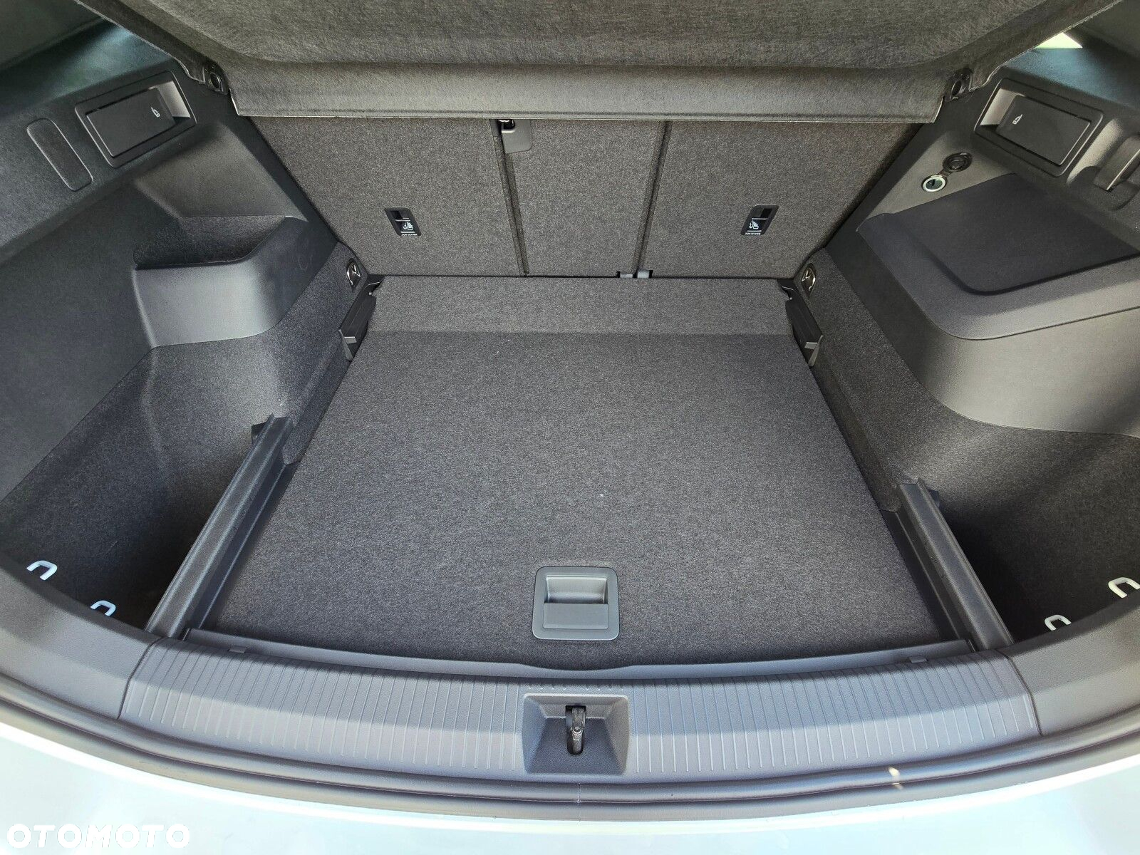 Volkswagen Tiguan - 10