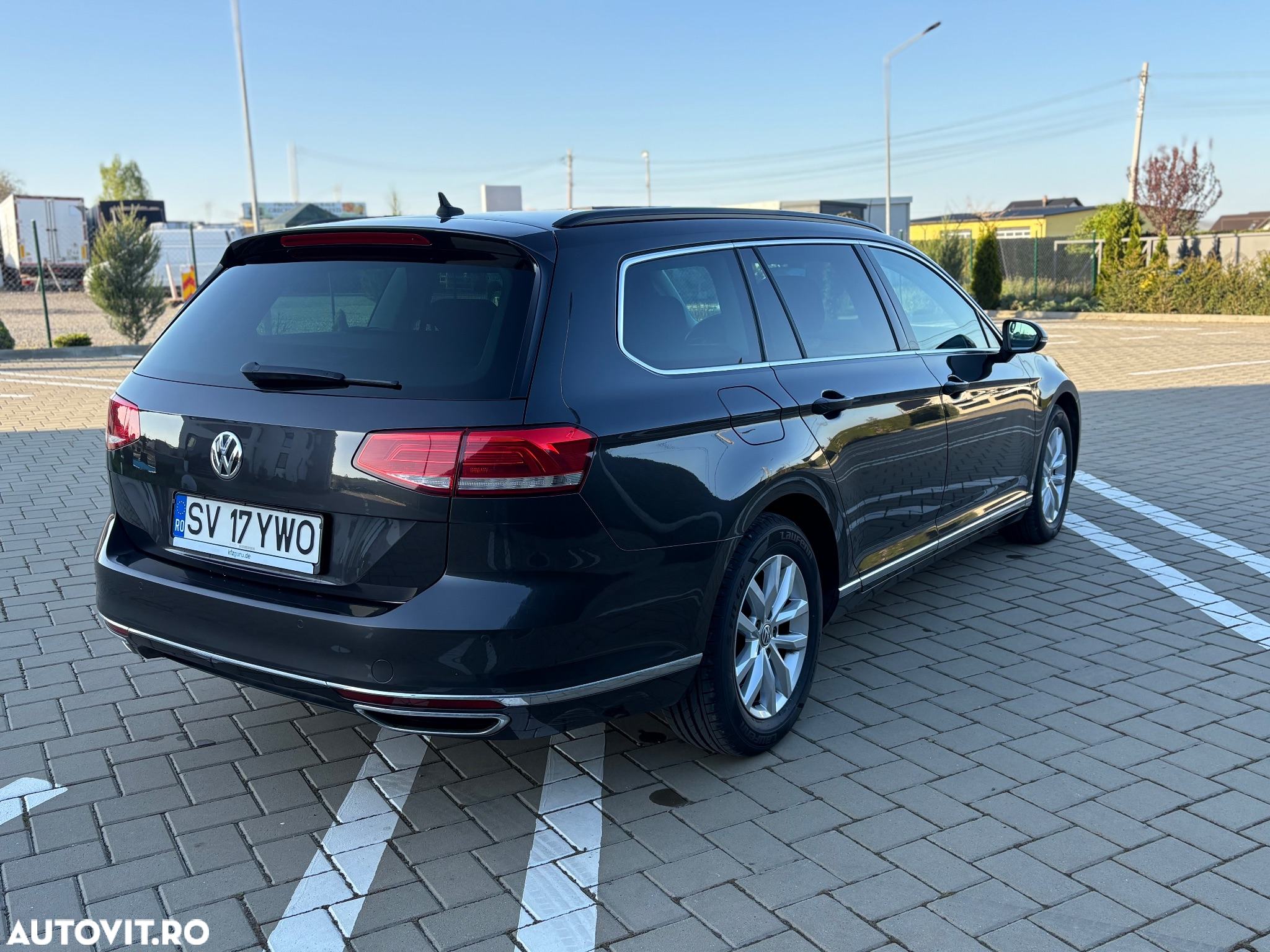 Volkswagen Passat Variant 2.0 TDI DSG Comfortline - 6