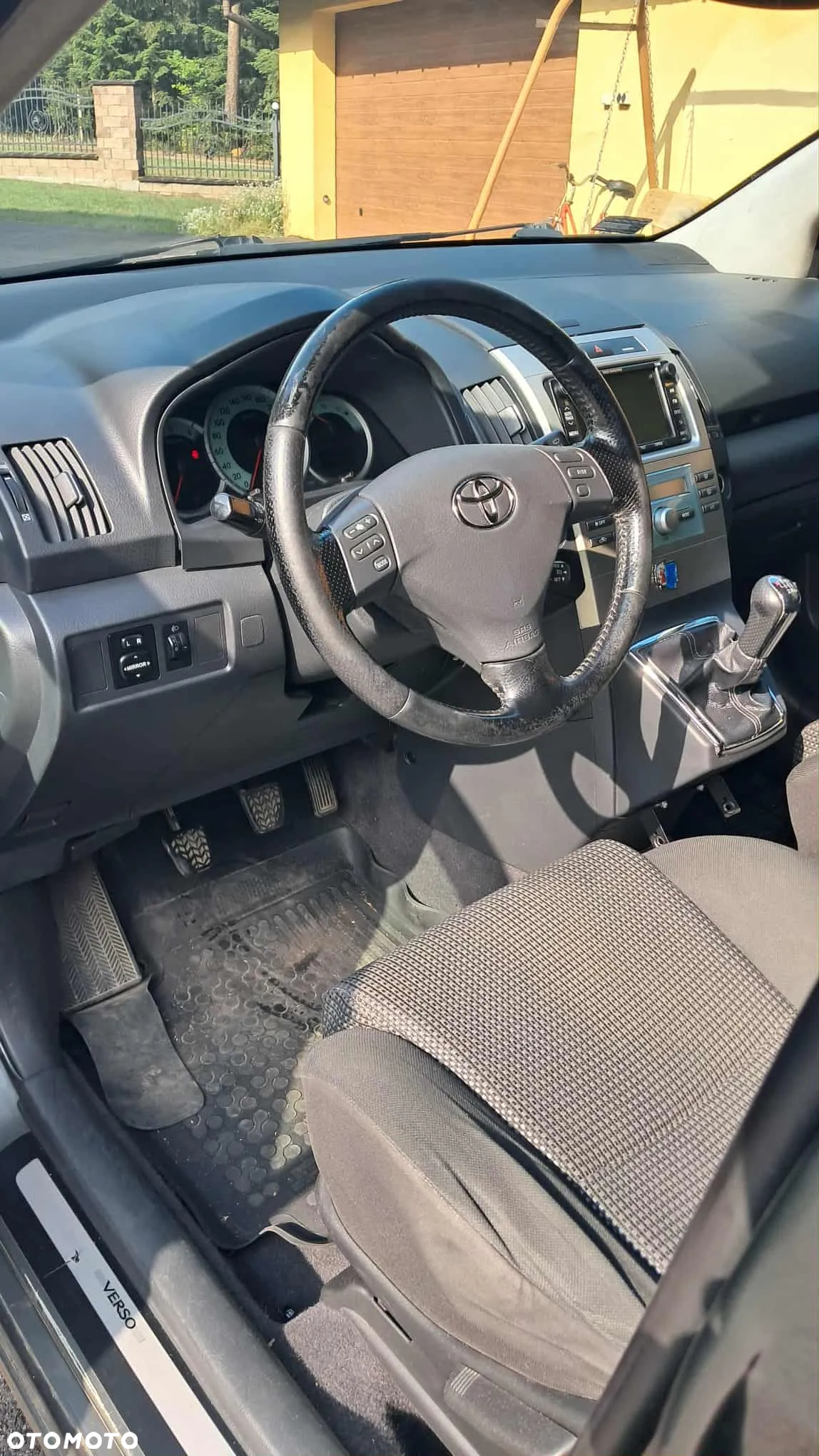 Toyota Corolla Verso 2.2 D-4D Prestige Sport 7os - 3