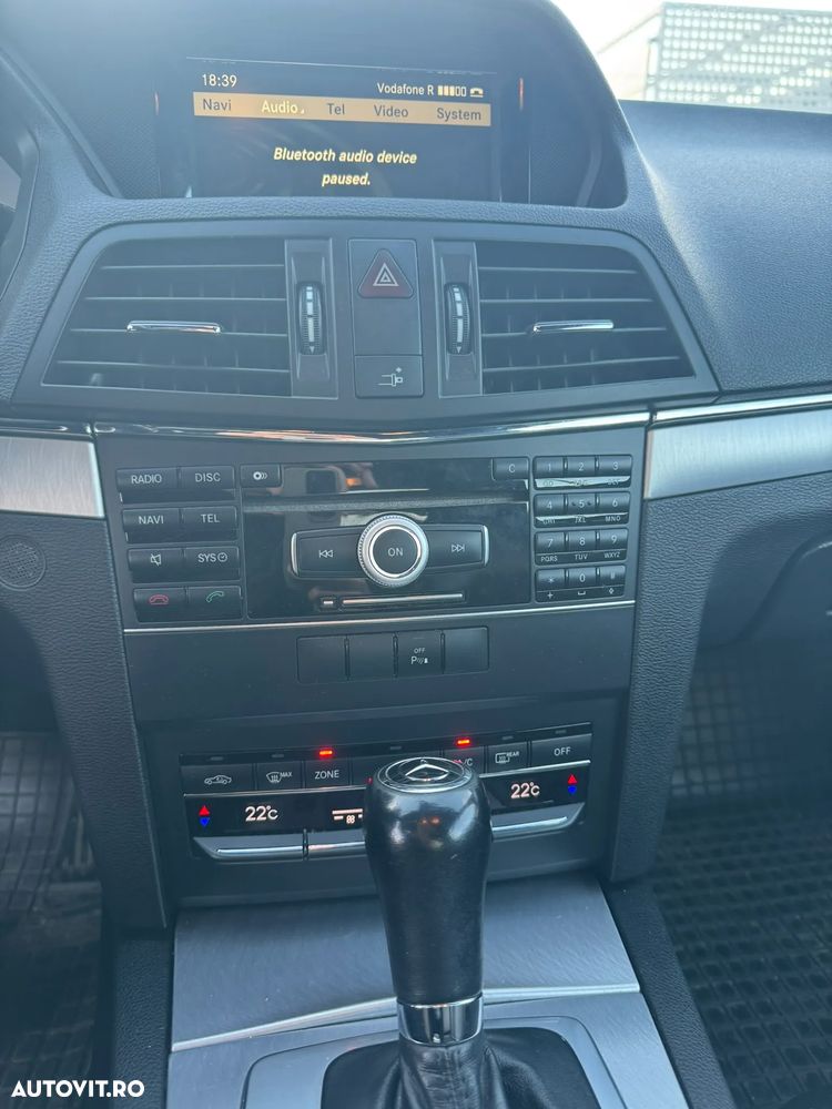 Mercedes-Benz E 220 CDI DPF Coupe BlueEFFICIENCY Automatik Avantgarde - 9