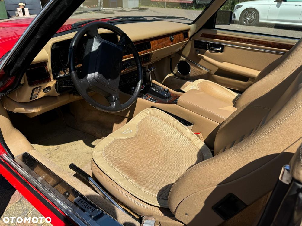 Jaguar XJS - 10