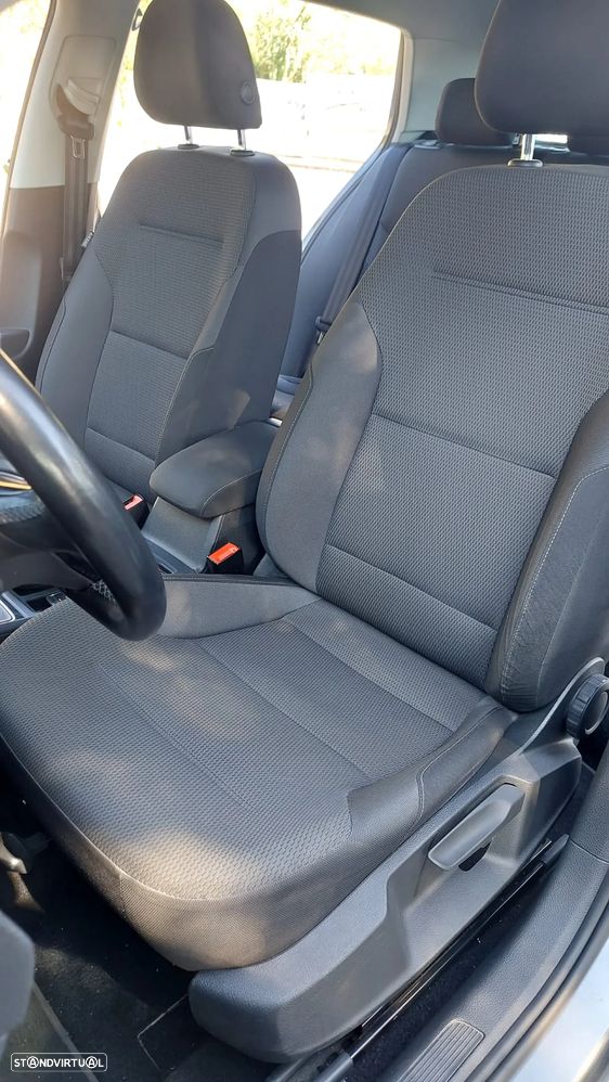 VW Golf 1.6 TDI Stream - 11