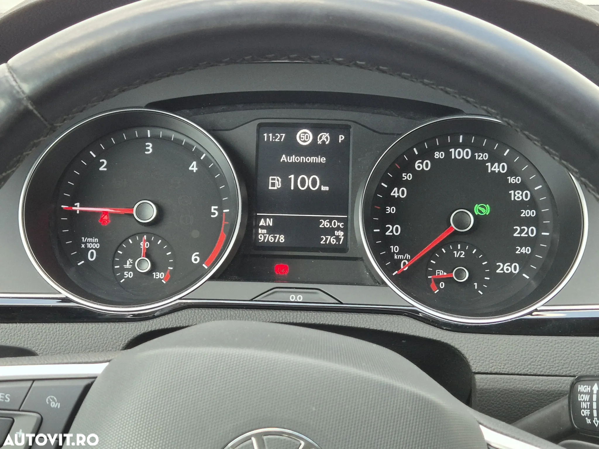 Volkswagen Passat - 16