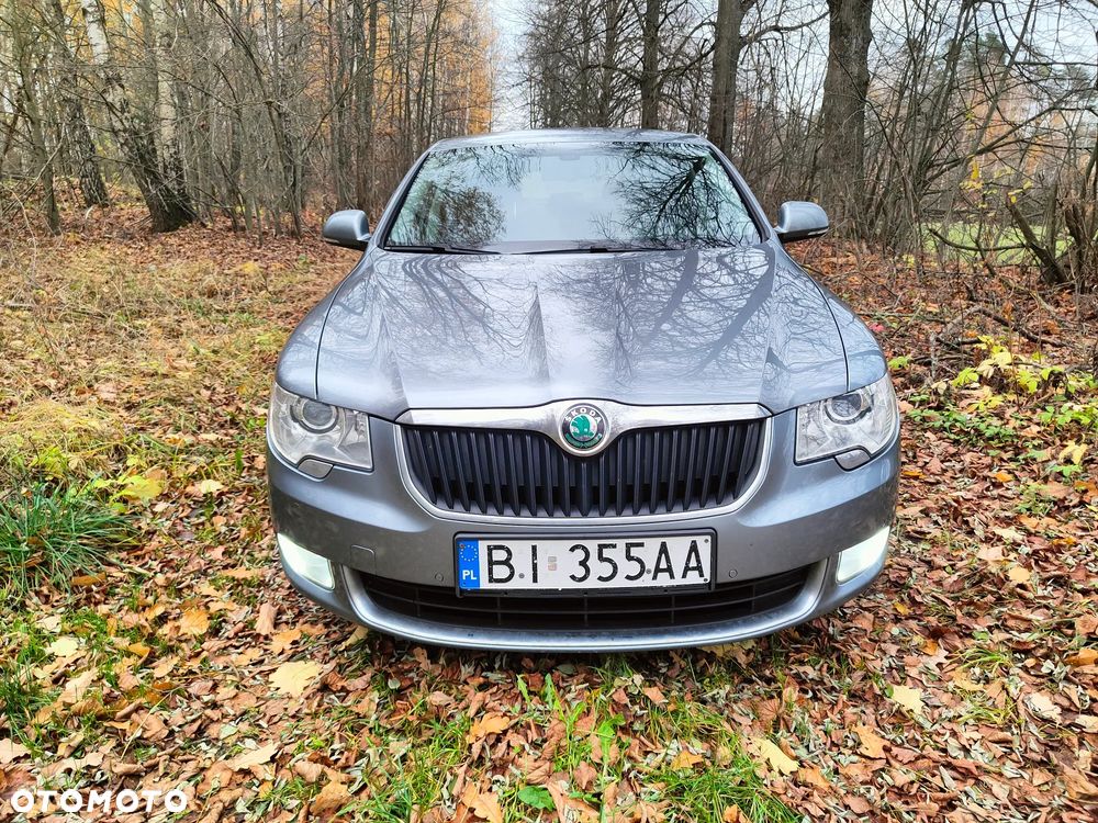 Skoda Superb 2.0 TDI 4x4 Elegance DSG - 1