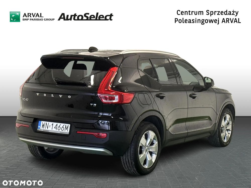 Volvo XC 40 T3 Momentum Pro - 6