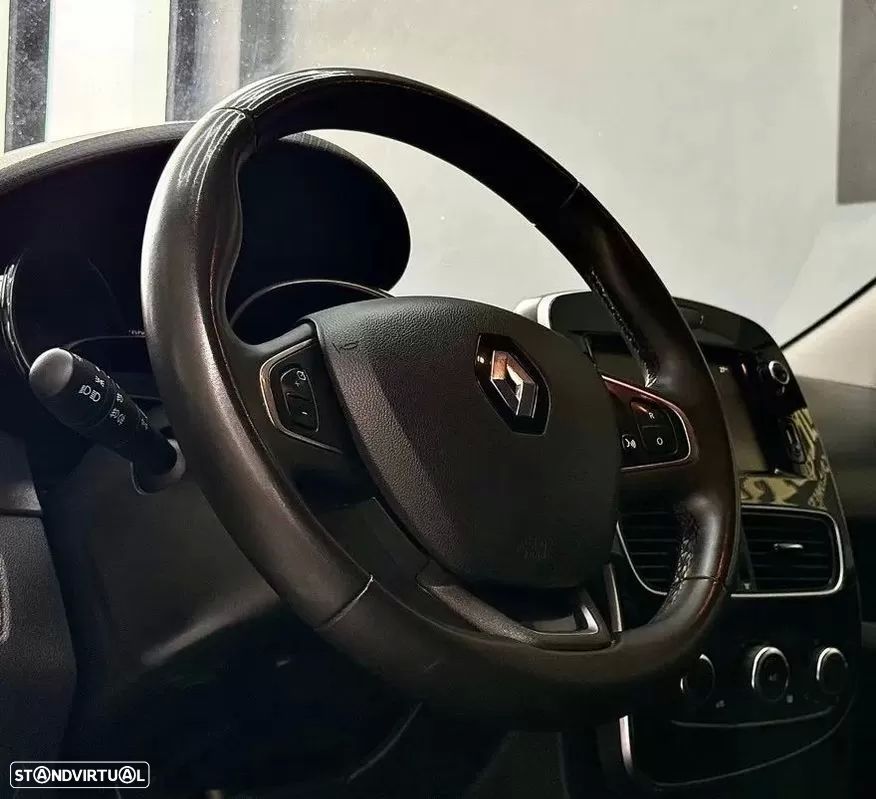 Renault Clio Sport Tourer 1.5 dCi Limited — fotografia 19