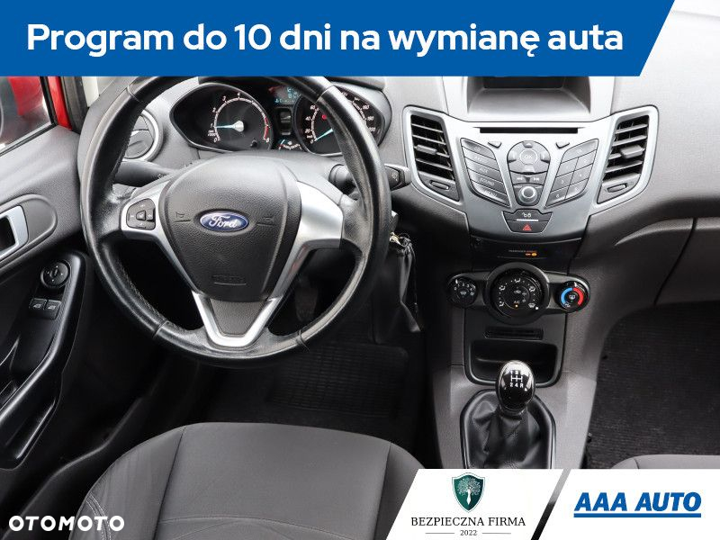 Ford Fiesta - 8