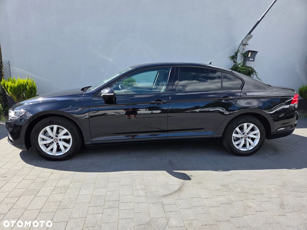 Volkswagen Passat - 6