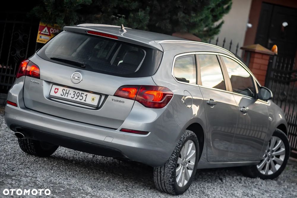 Opel Astra 1.6 Turbo Automatik Color Edition - 12
