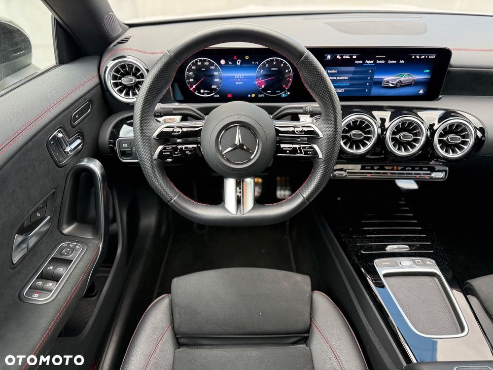 Mercedes-Benz CLA 200 AMG Line 7G-DCT - 8