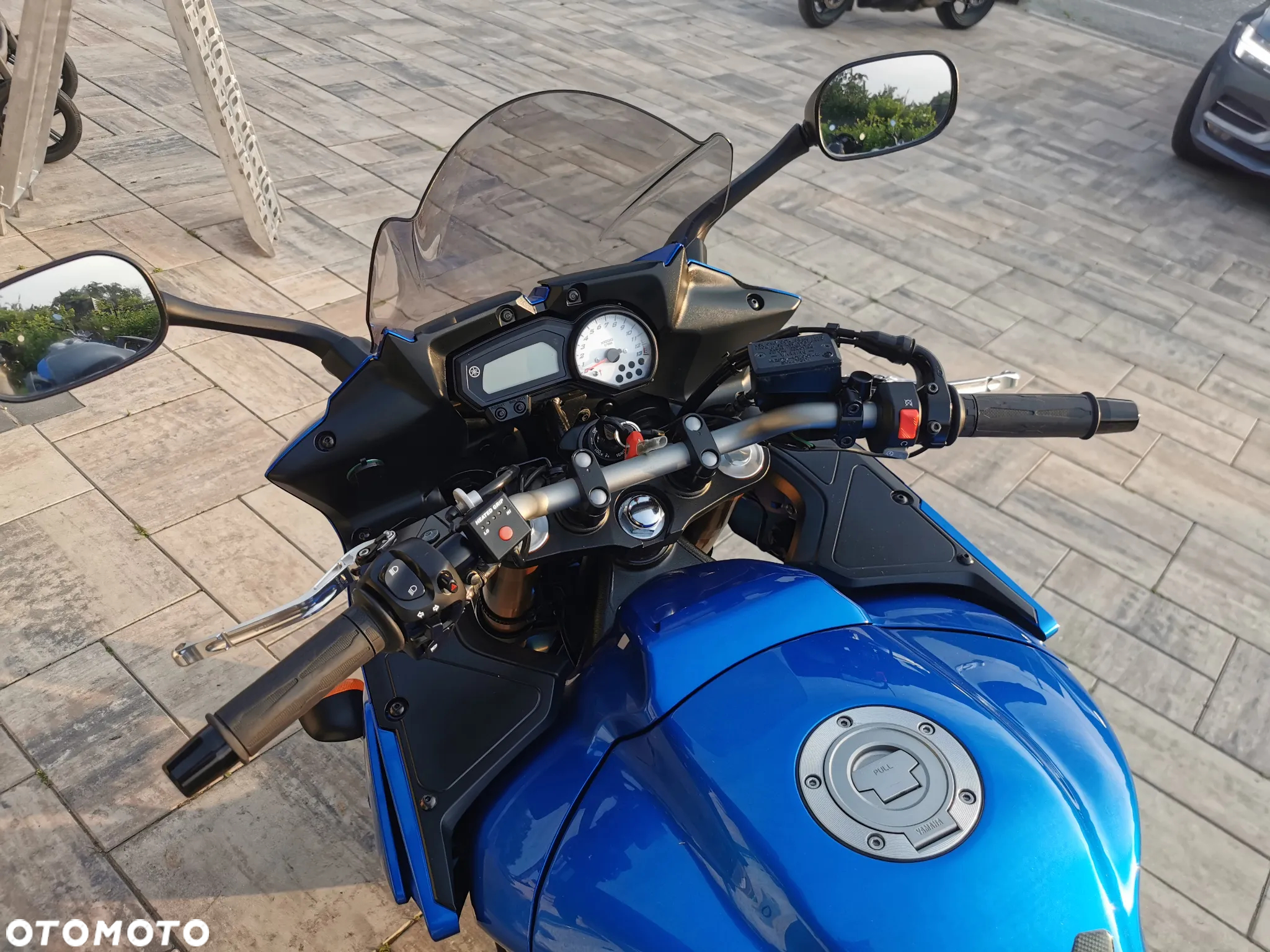 Yamaha FZ8 - 29