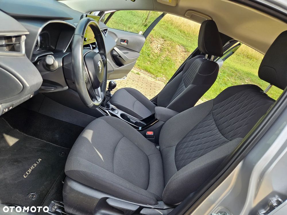 Toyota Corolla 1.5 Comfort - 14