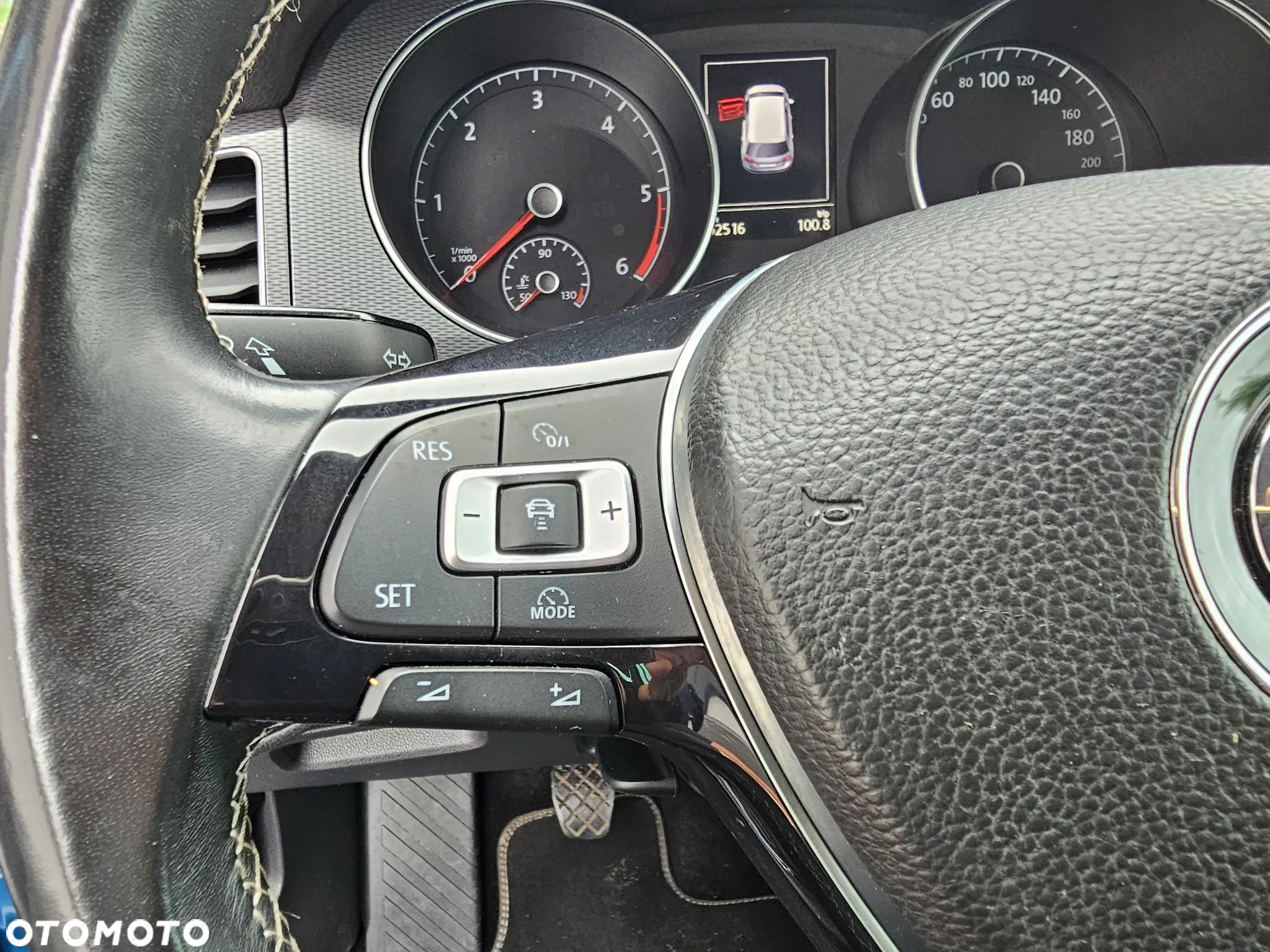 Volkswagen Golf Sportsvan - 25