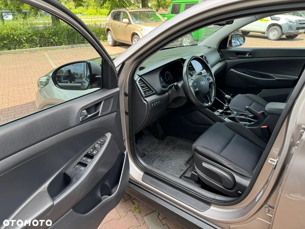 Hyundai Tucson 2.0 CRDi 4WD Style - 8